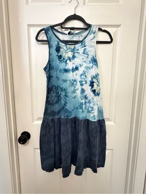 Tie-Dye Blue Sleeveless Midi Dress